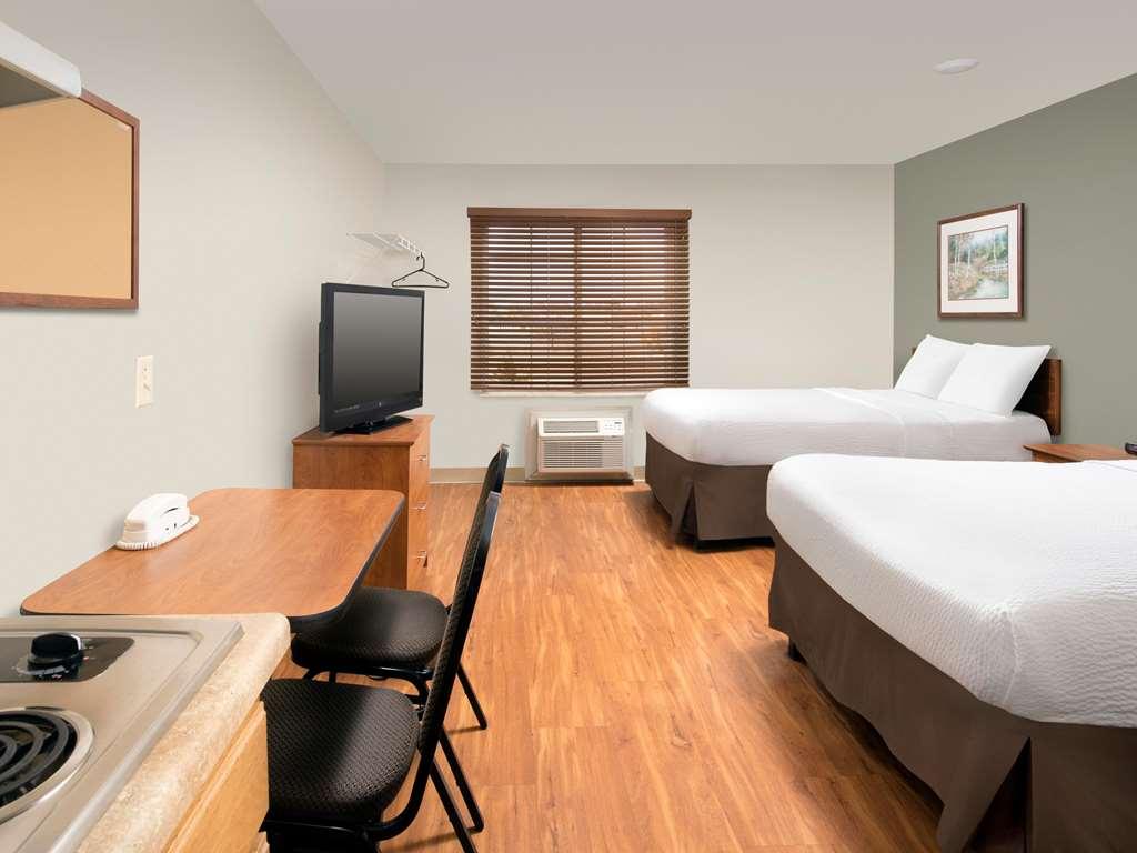 Extended Stay America Select Suites - Wichita - North Habitación foto
